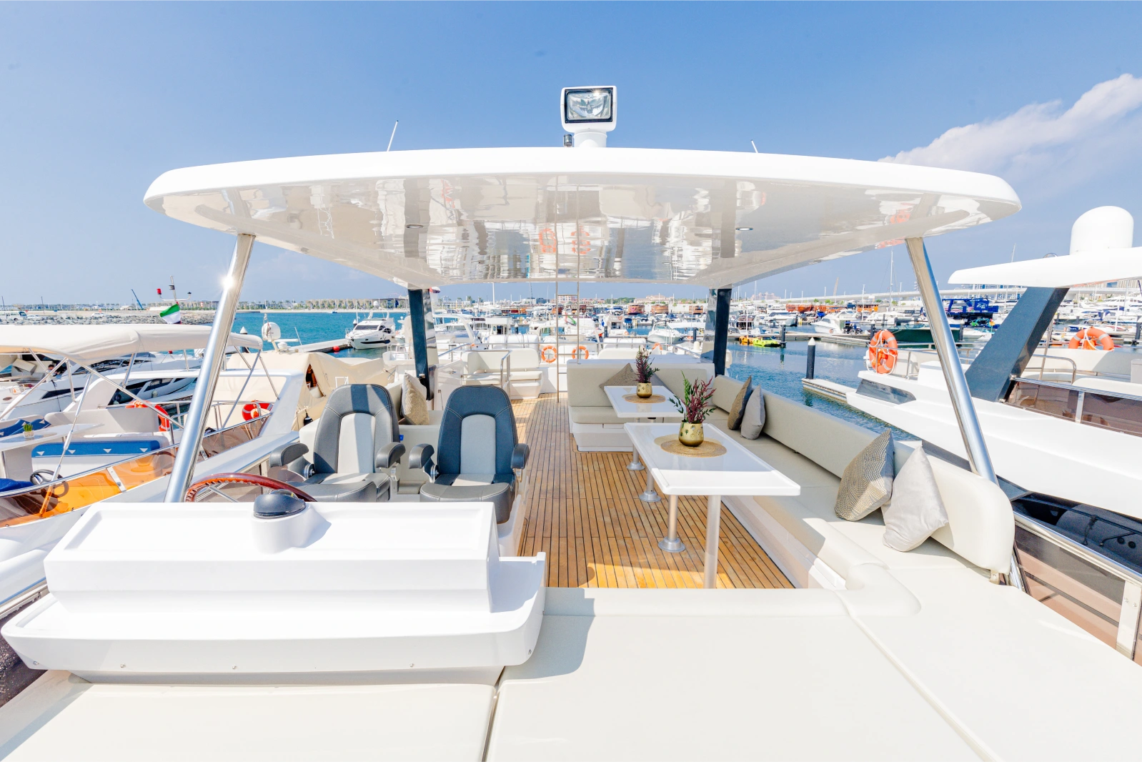 Oasis 62Ft Yacht dubai